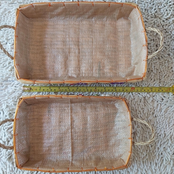 Unbranded floral woven baskets (set of 2) - Picture 2 of 6